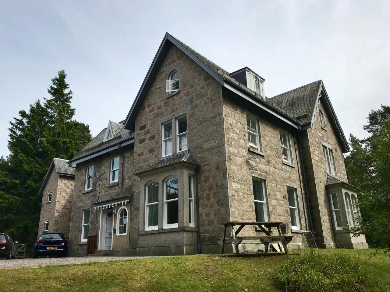 Braemar Youth Hostel Экстерьер фото